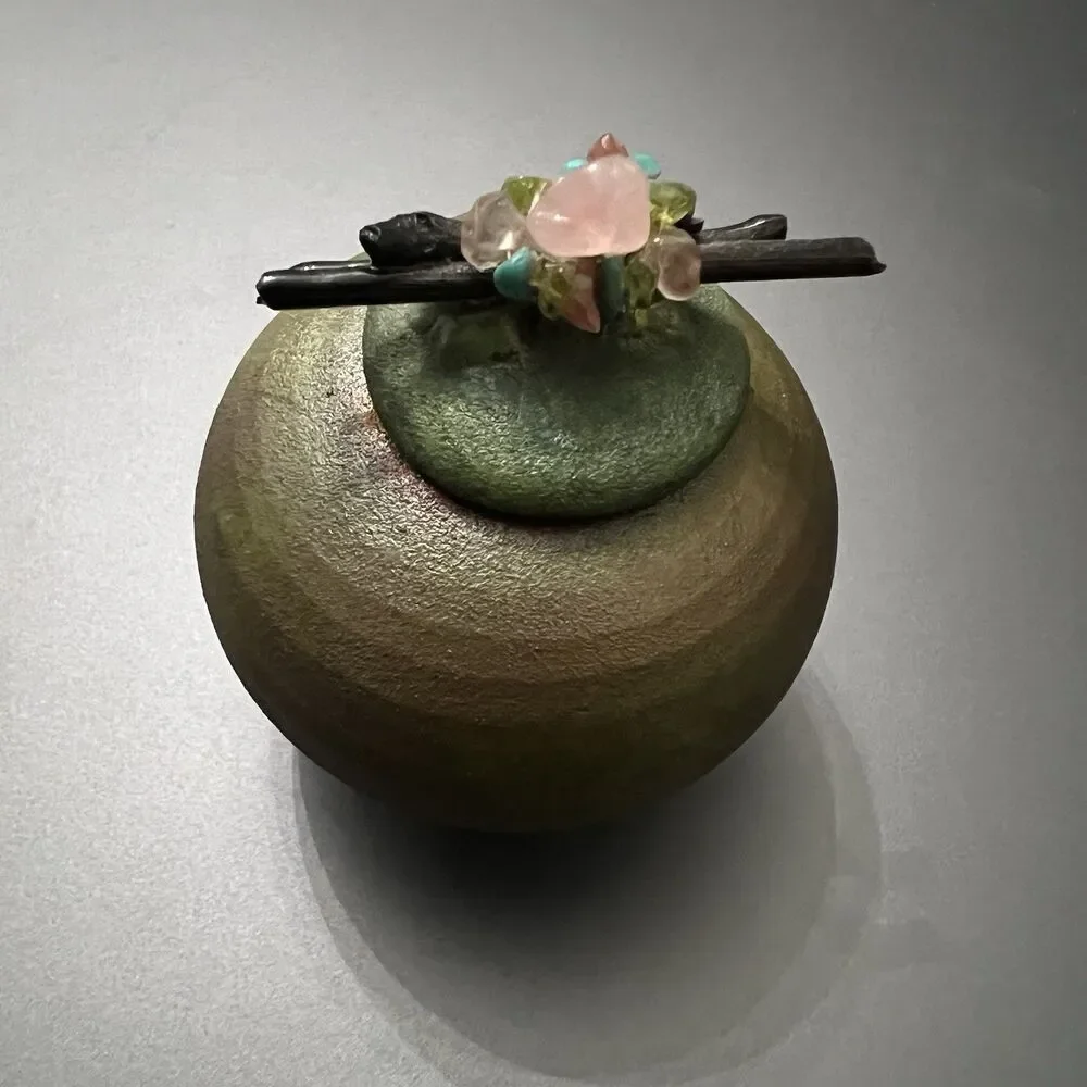 Jeremy Diller Raku Pottery Dream Catcher Spirit Jar w/ Lid Iridescent Signed